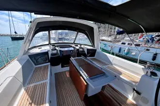 Thumbnail von Beneteau Oceanis 45