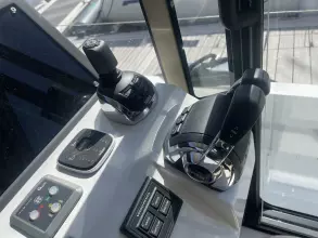 Thumbnail von Sealine C330