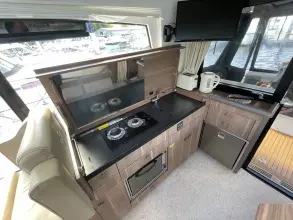 Thumbnail von Sealine C330