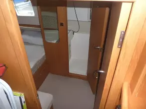 Thumbnail von Haines 320 Aft Cabin Out of the Blue