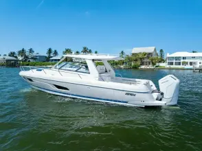 Thumbnail von Intrepid 438 Evolution TIDE CHASER