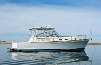 Grand Banks 38 Eastbay SALTY WITCH