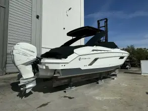 Thumbnail von Cruisers Yachts 338 OB Pieseas