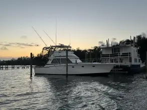 Thumbnail von Ricker 48 Convertible Severance Package