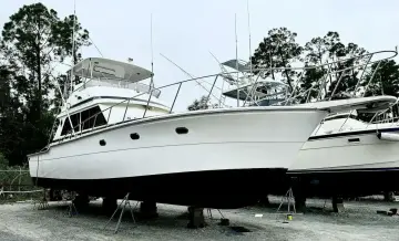 Thumbnail von Ricker 48 Convertible Severance Package