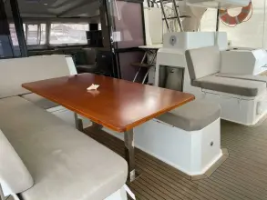 Thumbnail von Fountaine Pajot Astrea 42 Sowilo