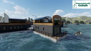 Luxury Homes Houseboat