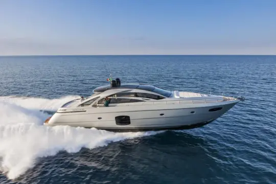 Pershing 70 PERSHING 70
