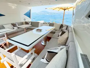 Thumbnail von Mangusta 72 CARO