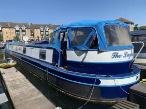 Custom 70ft Houseboat The Layla Mae