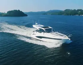 Galeon 425 HTS Galeon 