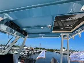 Thumbnail von Edgewater 325 CC
