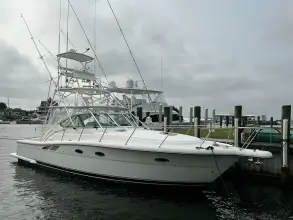 Thumbnail von Tiara Yachts 3800 Open Island Girl