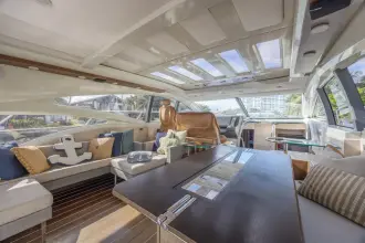 Thumbnail von Azimut 68