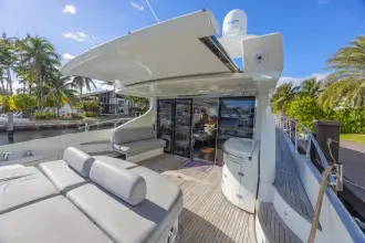 Thumbnail von Azimut 68
