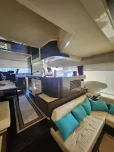 Thumbnail von Azimut 70