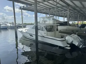 Thumbnail von Intrepid 47 Sport Yacht Keep'n it reel