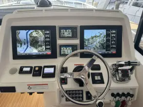 Thumbnail von Intrepid 47 Sport Yacht Keep'n it reel