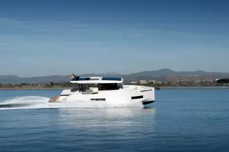 Thumbnail von De Antonio Yachts D50