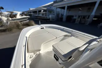 Thumbnail von Boston Whaler 190 Montauk