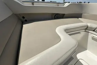 Thumbnail von Boston Whaler 320 Vantage