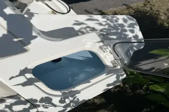 Thumbnail von Boston Whaler 240 Vantage