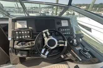 Thumbnail von Monterey 335 Sport Yacht