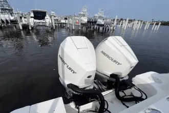 Thumbnail von Boston Whaler 280 Outrage
