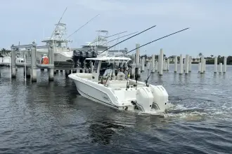 Thumbnail von Boston Whaler 280 Outrage