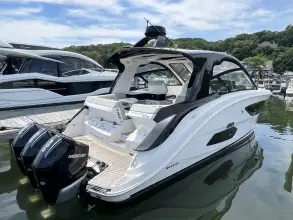 Thumbnail von Sea Ray 370 Sundancer Outboard