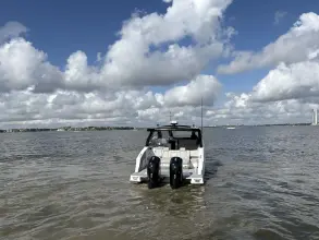 Thumbnail von Cruisers Yachts 42 GLS OB