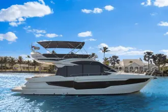 Thumbnail von Galeon 400 FLY