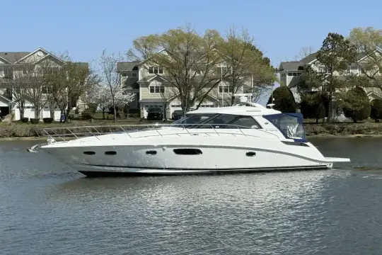 Sea Ray 450 Sundancer