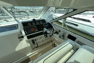 Thumbnail von Sea Ray 450 Sundancer