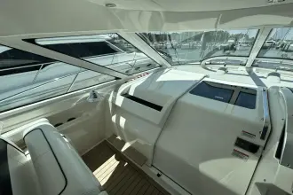 Thumbnail von Sea Ray 450 Sundancer