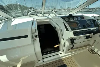 Thumbnail von Sea Ray 450 Sundancer