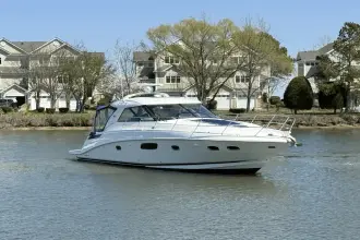 Thumbnail von Sea Ray 450 Sundancer