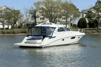 Thumbnail von Sea Ray 450 Sundancer