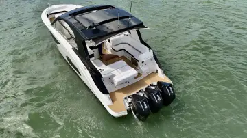 Thumbnail von Sea Ray 370 Sundancer Outboard