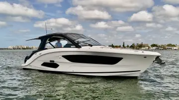 Thumbnail von Sea Ray 370 Sundancer Outboard