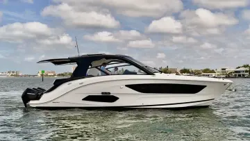 Thumbnail von Sea Ray 370 Sundancer Outboard