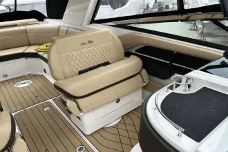 Thumbnail von Sea Ray SLX 310
