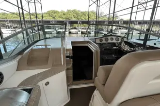 Thumbnail von Sea Ray 330 Sundancer