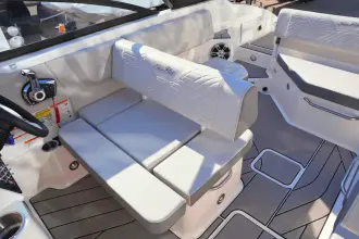 Thumbnail von Sea Ray SDX 250 Surf