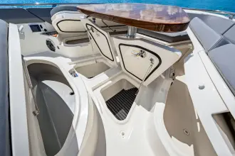 Thumbnail von Boston Whaler 420 Outrage