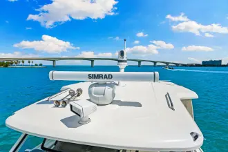 Thumbnail von Boston Whaler 420 Outrage