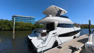 Thumbnail von Aquila 42 Yacht