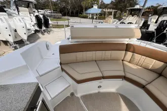 Thumbnail von Sea Ray SLX 350