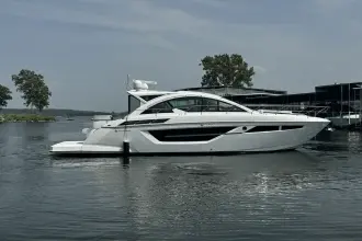 Thumbnail von Cruisers Yachts 50 Cantius