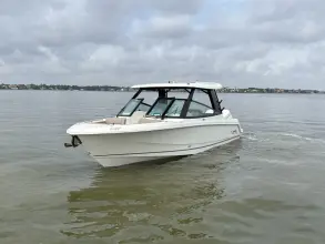 Thumbnail von Boston Whaler 330 Vantage